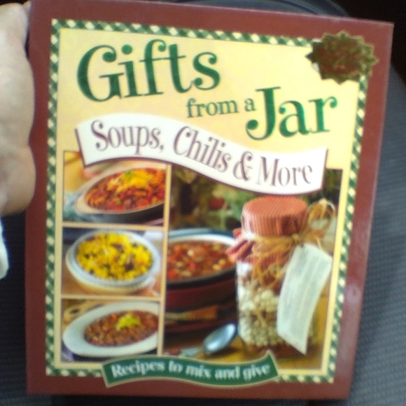 Gifts From A Jar: Soups, Chilis & More Cookbook Recipes - Picture 1 of 2